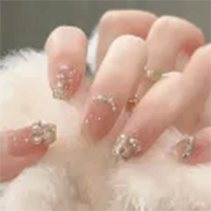 24Pcs Pearl Fake Nails with Glue - Stylish Design