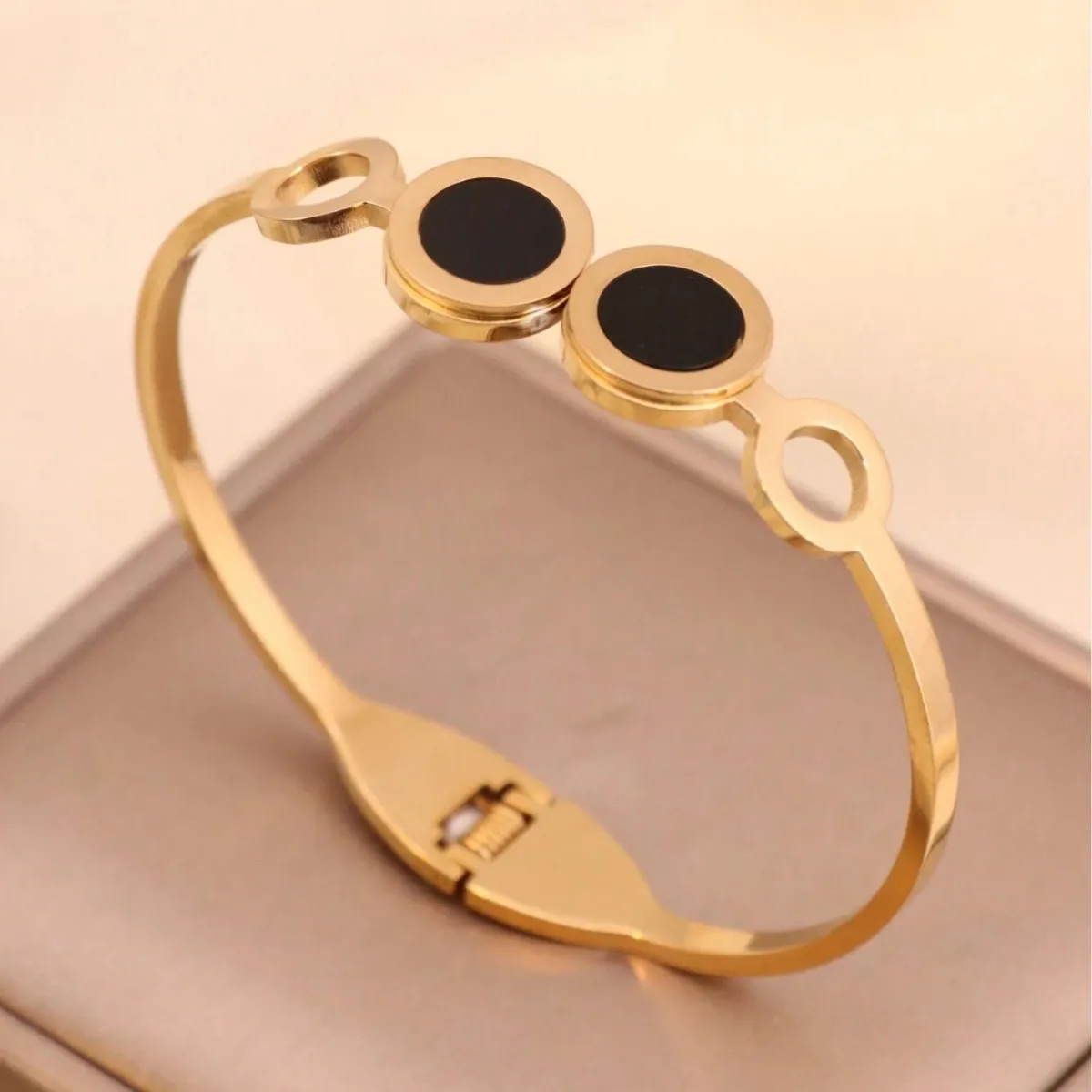 Women's Steel Bracelet with Black Circle Pendant